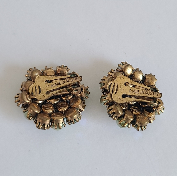 Vintage Mid Century Mod Gold Green Crystal AB Rhinestone Chunky Clip-On Earrings - Picture 5 of 9